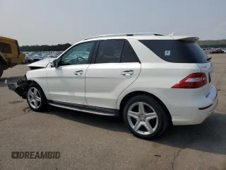 2015 Mercedes-Benz M 400 z VIN 4JGDA5GB2FA575637, wystawiony jako Copart lot #59864305 z przebiegiem 140 721 mil mil oraz Szkoda całkowita • Salvage title. Historia ofert i sprzedaży dostępna na DreamBid. Obrazek 2.