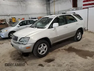2003 Lexus RX 300 with VIN JTJHF10U030298982, listed as a Copart auction lot 61236885 with 232,276 mi miles and Non repairable. Bid and sale history available at DreamBid. Image 1.