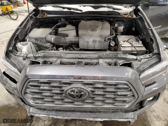2023 Toyota Tacoma 4WD SR with VIN 3TYCZ5AN2PT156093, listed as a Copart auction lot 45577245 with 33,687 mi miles and Salvage Title. Bid and sale history available at carsss.com. Image 13.