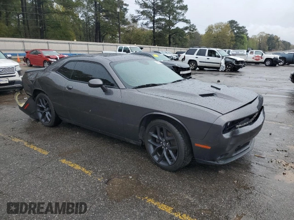 2020 Dodge Challenger SXT with VIN 2C3CDZAG8LH176915, listed as a Copart auction lot 50257645 with 43,787 mi miles and Salvage Title. Bid and sale history available at DreamBid. Image 4.