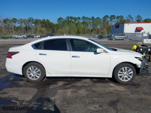 2015 Nissan Altima 2.5 with VIN 1N4AL3AP5FN879361, listed as a IAAI auction lot 41840092 with 205,415 mi miles. Bid and sale history available at carsss.com. Image 14.