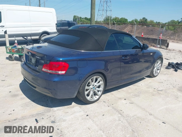 2013 BMW 1 Series 135i with VIN WBAUN7C57DVM28236, listed as a IAAI auction lot 41900116 with 38,876 mi miles and . Bid and sale history available at carsss.com. Image 4.
