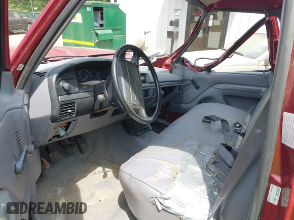 1995 Ford F-150 with VIN 1FTDF15Y8SLB24748, listed as a IAAI auction lot 42105338 with Not provided miles and . Bid and sale history available at DreamBid. Image 5.