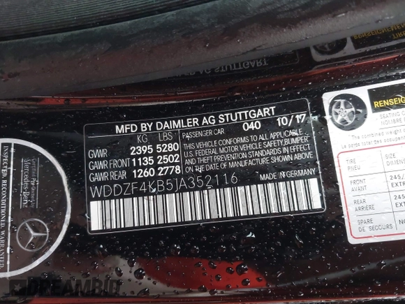 2018 Mercedes-Benz E with VIN WDDZF4KB5JA352116, listed as a IAAI auction lot 41863109 with 71,039 mi miles. Bid and sale history available at carsss.com. Image 9.