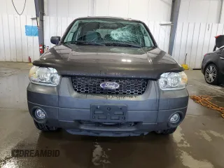 2005 Ford Escape XLT with VIN 1FMYU93135KD88798, listed as a Copart auction lot 69311714 with 81,126 mi miles and Salvage Title. Bid and sale history available at carsss.com. Image 5.