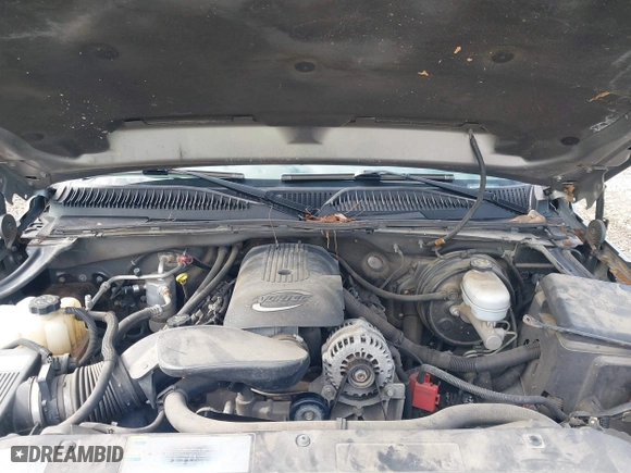 2006 Chevrolet Silverado 1500 LT1 with VIN 2GCEC19TX61110812, listed as a IAAI auction lot 41340839 with 175,547 mi miles. Bid and sale history available at carsss.com. Image 10.
