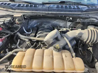 2016 Ford F-150 XL z VIN 1FTNF1EF0GKE19987, wystawiony jako IAAI lot #42621257 z przebiegiem 157 863 mil mil oraz . Historia ofert i sprzedaży dostępna na DreamBid. Obrazek 19.