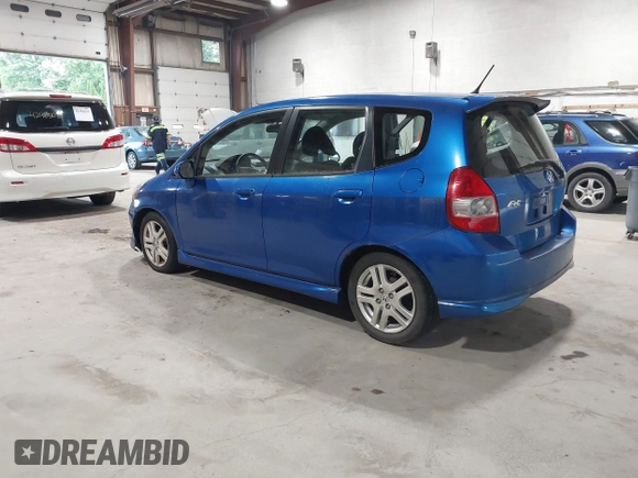 2007 Honda Fit Sport z VIN JHMGD38687S053880, wystawiony jako IAAI lot #42436181 z przebiegiem 124 076 mil mil oraz . Historia ofert i sprzedaży dostępna na DreamBid. Obrazek 3.