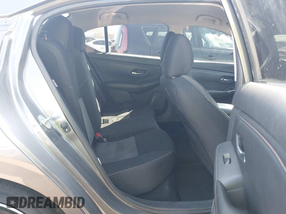 2021 Nissan Sentra SR with VIN 3N1AB8DV7MY288973, listed as a IAAI auction lot 41918925 with 33,174 mi miles and . Bid and sale history available at DreamBid. Image 8.