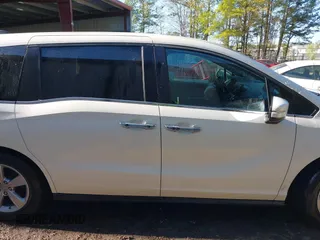 2019 Honda Odyssey EX-L with VIN 5FNRL6H74KB015835, listed as a IAAI auction lot 42044603 with 109,740 mi miles. Bid and sale history available at carsss.com. Image 13.