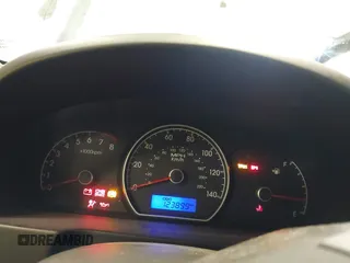 2010 Hyundai Elantra GLS z VIN KMHDU4AD4AU194570, wystawiony jako IAAI lot #42263642 z przebiegiem 123 899 mil mil oraz . Historia ofert i sprzedaży dostępna na DreamBid. Obrazek 7.
