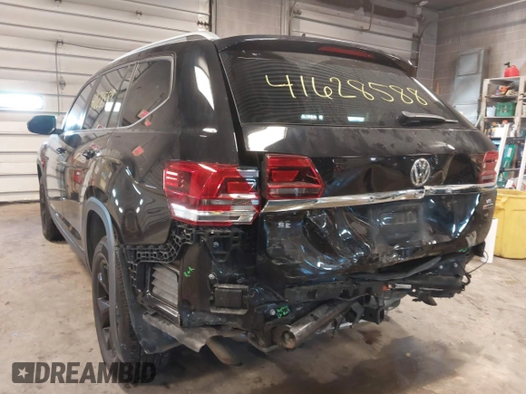 2019 Volkswagen Atlas SE with VIN 1V2LR2CAXKC599542, listed as a IAAI auction lot 41628588 with 59,377 mi miles and . Bid and sale history available at DreamBid. Image 6.