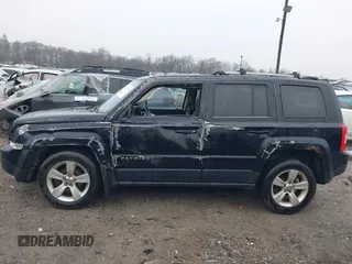2014 Jeep Patriot Limited with VIN 1C4NJRCBXED503572, listed as a IAAI auction lot 41937793 with 112,015 mi miles. Bid and sale history available at carsss.com. Image 14.