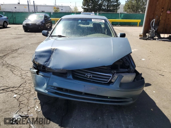 2001 Toyota Camry CE z VIN JT2BG22K410538709, wystawiony jako Copart lot #53295905 z przebiegiem 223 115 mil mil oraz Szkoda całkowita • Salvage title. Historia ofert i sprzedaży dostępna na DreamBid. Obrazek 5.