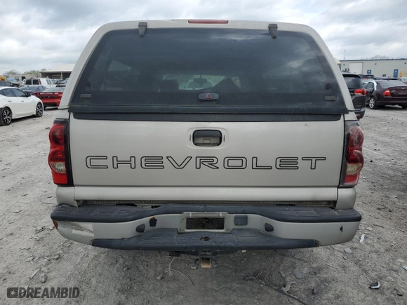 2005 Chevrolet Silverado 1500 Work Truck with VIN 1GCEC14X65Z257385, listed as a Copart auction lot 51243495 with 276,629 mi miles and Salvage Title. Bid and sale history available at carsss.com. Image 6.