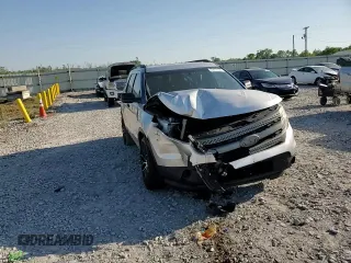 2015 Ford Explorer z VIN 1FM5K7B87FGA31592, wystawiony jako Copart lot #53873135 z przebiegiem 215 858 mil mil oraz Szkoda całkowita • Salvage title. Historia ofert i sprzedaży dostępna na DreamBid. Obrazek 14.