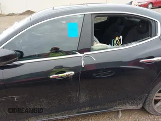 2018 Maserati Ghibli S Q4 GranLusso с VIN ZAM57YTL1J1280525, выставлен на аукционе IAAI как лот 42473369 с пробегом Не указан миль и . История ставок и продаж доступна на DreamBid. Изображение 13.