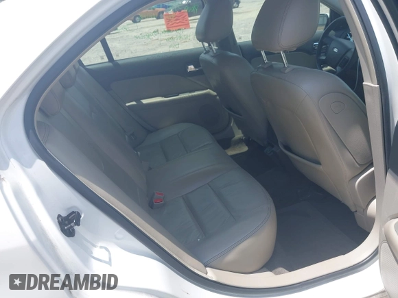 2010 Ford Fusion Hybrid with VIN 3FADP0L31AR179076, listed as a IAAI auction lot 42427753 with 240,938 mi miles and . Bid and sale history available at DreamBid. Image 8.