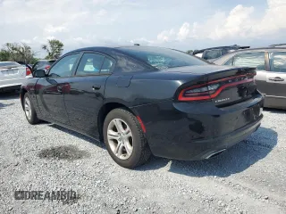 2015 Dodge Charger SE z VIN 2C3CDXBG8FH776308, wystawiony jako Copart lot #56364435 z przebiegiem 145 005 mil mil oraz Szkoda całkowita • Salvage title. Historia ofert i sprzedaży dostępna na DreamBid. Obrazek 2.