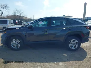 2022 Hyundai Tucson SE with VIN 5NMJACAE2NH080406, listed as a IAAI auction lot 41805743 with 18,624 mi miles. Bid and sale history available at carsss.com. Image 13.