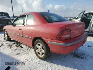 1996 Plymouth Neon z VIN 1P3ES62C4TD541124, wystawiony jako Copart lot #88826005 z przebiegiem 76 499 mil mil oraz Tytuł czysty. Historia ofert i sprzedaży dostępna na DreamBid. Obrazek 2.
