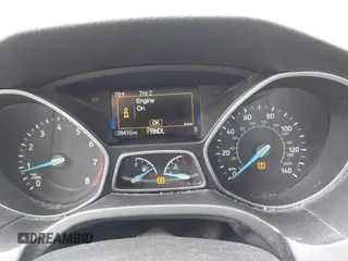 2016 Ford Focus SE with VIN 1FADP3F21GL324547, listed as a IAAI auction lot 41860377 with 39,410 mi miles. Bid and sale history available at carsss.com. Image 7.