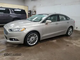 2016 Ford Fusion SE with VIN 3FA6P0T90GR171847, listed as a Copart auction lot 51823375 with 142,426 mi miles and Clean title. Bid and sale history available at DreamBid. Image 1.