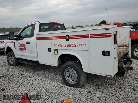 2019 Ford F-250 XL with VIN 1FDBF2B61KEF04613, listed as a Copart auction lot 53239515 with Not provided miles and Salvage title. Bid and sale history available at DreamBid. Image 2.