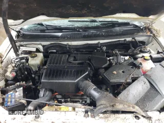 2006 Toyota Highlander z VIN JTEDW21AX60013815, wystawiony jako Copart lot #51011785 z przebiegiem 258 280 mil mil oraz Nie do naprawy • Non repairable. Historia ofert i sprzedaży dostępna na DreamBid. Obrazek 11.