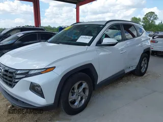 2022 Hyundai Tucson SEL with VIN 5NMJB3AE6NH027205, listed as a IAAI auction lot 41940690 with 40,865 mi miles. Bid and sale history available at carsss.com. Image 6.