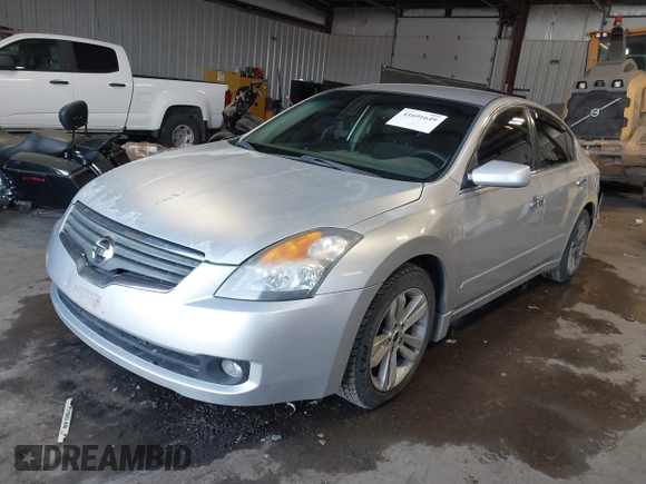 2008 Nissan Altima 2.5 with VIN 1N4AL21E88N538435, listed as a IAAI auction lot 41691649 with 230,967 mi miles. Bid and sale history available at carsss.com. Image 18.