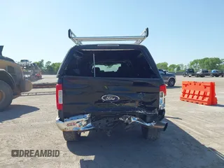 2018 Ford F-250 XL z VIN 1FT7W2BT4JEB37494, wystawiony jako IAAI lot #41866317 z przebiegiem 170 930 mil mil oraz . Historia ofert i sprzedaży dostępna na DreamBid. Obrazek 16.