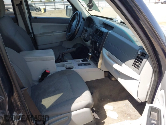 2008 Jeep Liberty Sport with VIN 1J8GN28KX8W286197, listed as a IAAI auction lot 36071505 with 172,751 mi miles. Bid and sale history available at carsss.com. Image 5.