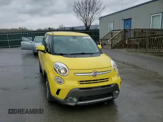 2014 FIAT 500L Trekking z VIN ZFBCFADH0EZ020854, wystawiony jako Copart lot #52363925 z przebiegiem 108 021 mil mil oraz Szkoda całkowita • Salvage title. Historia ofert i sprzedaży dostępna na DreamBid. Obrazek 12.