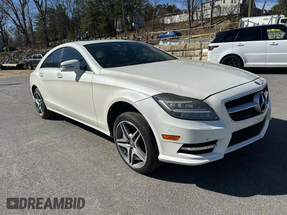 2014 Mercedes-Benz CLS 550 z VIN WDDLJ9BB3EA095738, wystawiony jako Copart lot #53305015 z przebiegiem 88 677 mil mil oraz Czysty tytuł • Clean title. Historia ofert i sprzedaży dostępna na DreamBid. Obrazek 4.