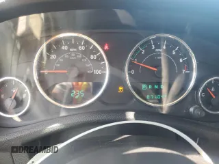 2018 Jeep Wrangler Sport S z VIN 1C4GJWAG7JL928432, wystawiony jako Copart lot #58012295 z przebiegiem 87 104 mil mil oraz Szkoda całkowita • Salvage title. Historia ofert i sprzedaży dostępna na DreamBid. Obrazek 9.