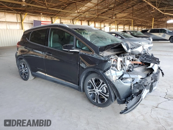 2018 Chevrolet Bolt EV Premier z VIN 1G1FX6S03J4114826, wystawiony jako Copart lot #57649515 z przebiegiem 136 670 mil mil oraz Szkoda całkowita • Salvage title. Historia ofert i sprzedaży dostępna na DreamBid. Obrazek 4.