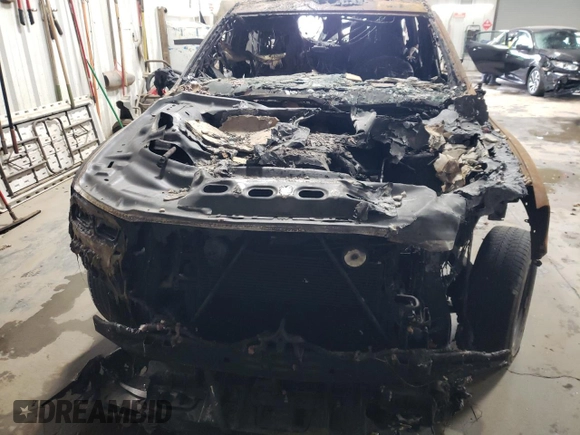 2024 Dodge Durango R/T Plus with VIN 1C4SDJCT2RC154410, listed as a Copart auction lot 70918744 with Not Provided miles and Non Repairable. Bid and sale history available at DreamBid. Image 5.