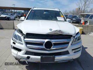 2016 Mercedes-Benz GL with VIN 4JGDF6EE4GA712535, listed as a IAAI auction lot 41822698 with 143,208 mi miles. Bid and sale history available at carsss.com. Image 13.