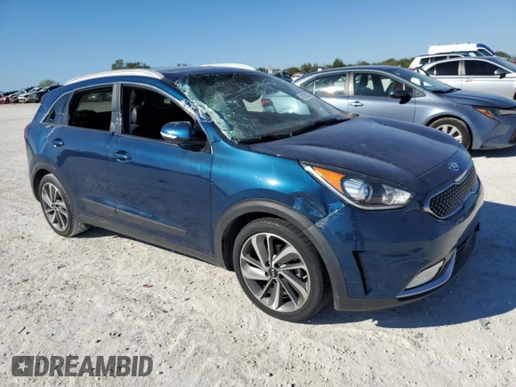 2019 Kia Niro Touring with VIN KNDCE3LC5K5235117, listed as a Copart auction lot 82282574 with 81,362 mi miles and Salvage Title. Bid and sale history available at carsss.com. Image 4.