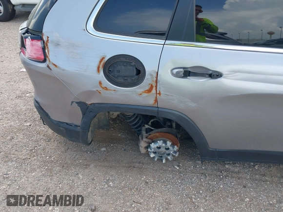 2019 Jeep Cherokee Altitude with VIN 1C4PJLLB5KD151339, listed as a IAAI auction lot 42755601 with 92,878 mi miles and . Bid and sale history available at DreamBid. Image 6.