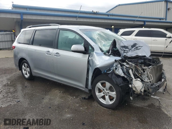 2016 Toyota Sienna LE AAS with VIN 5TDKK3DC4GS731059, listed as a Copart auction lot 60818295 with Not provided miles and Salvage title. Bid and sale history available at DreamBid. Image 4.