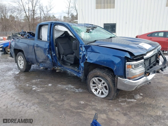 2018 Chevrolet Silverado 1500 LT with VIN 1GCVKREC6JZ123435, listed as a IAAI auction lot 41611764 with 72,031 mi miles. Bid and sale history available at carsss.com. Image 1.