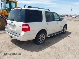 2007 Ford Expedition Limited с VIN 1FMFU19597LA75951, выставлен на аукционе IAAI как лот 42144578 с пробегом 291 648 миль миль и . История ставок и продаж доступна на DreamBid. Изображение 4.