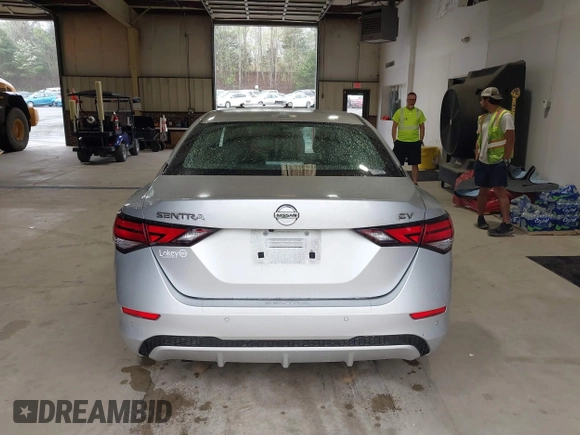 2021 Nissan Sentra SV with VIN 3N1AB8CV4MY233303, listed as a IAAI auction lot 41935664 with 25,878 mi miles and . Bid and sale history available at DreamBid. Image 17.