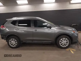 2018 Nissan Rogue SV z VIN JN8AT2MV4JW324343, wystawiony jako IAAI lot #41953349 z przebiegiem 44 968 mil mil oraz . Historia ofert i sprzedaży dostępna na DreamBid. Obrazek 14.