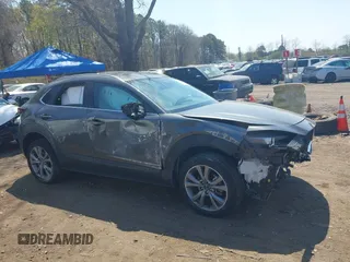 2024 Mazda CX-30 S Carbon Edition z VIN 3MVDMBCM0RM662752, wystawiony jako IAAI lot #42108251 z przebiegiem 17 963 mil mil oraz . Historia ofert i sprzedaży dostępna na DreamBid. Obrazek 13.