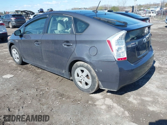 2011 Toyota Prius I with VIN JTDKN3DUXB5298300, listed as a IAAI auction lot 41988147 with 182,138 mi miles. Bid and sale history available at carsss.com. Image 3.