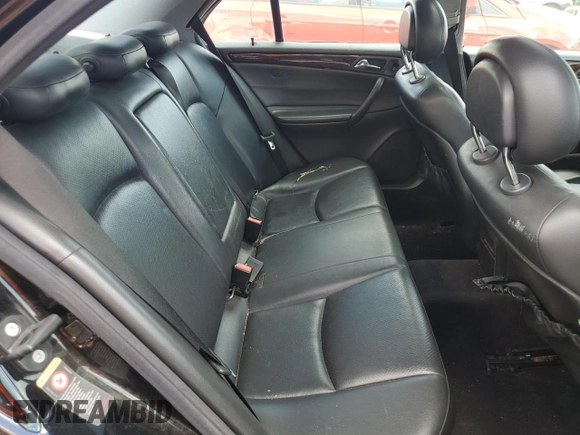 2003 Mercedes-Benz C 240 with VIN WDBRF61J93E013383, listed as a Copart auction lot 55706845 with 201,576 mi miles and Salvage title. Bid and sale history available at DreamBid. Image 10.