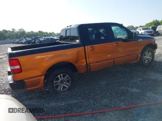 2005 Ford F-150 XLT z VIN 1FTPW12565KB99210, wystawiony jako IAAI lot #42177600 z przebiegiem 95 065 mil mil oraz . Historia ofert i sprzedaży dostępna na DreamBid. Obrazek 4.